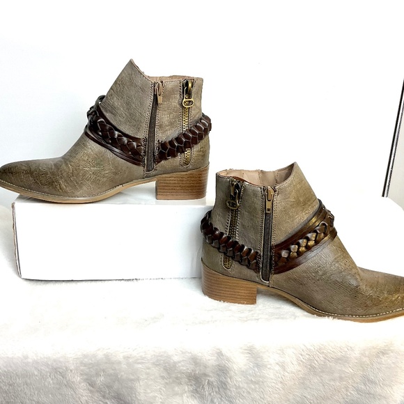 Corkys Tan Ankle Boots with Braided Detail - Picture 2 of 13